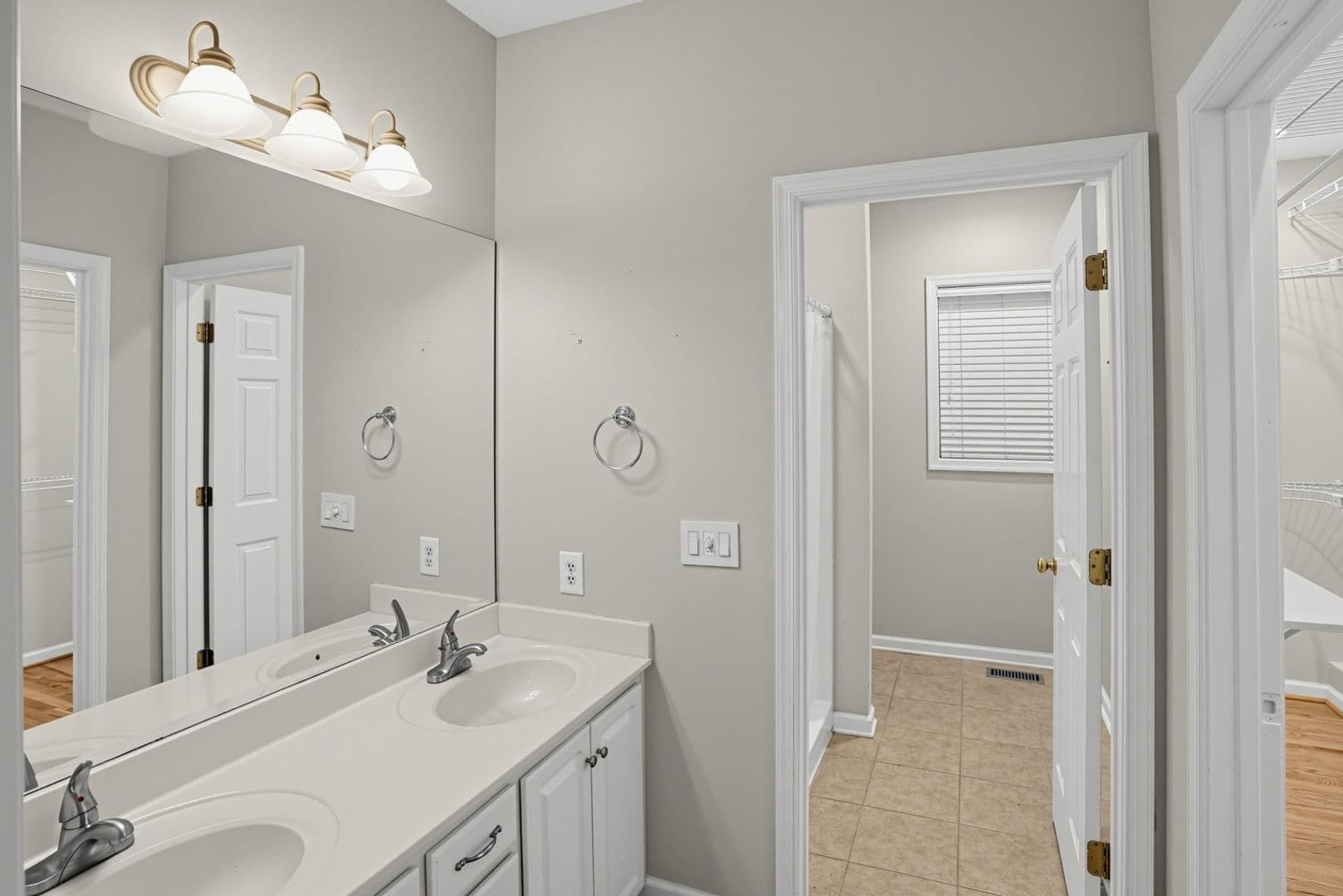 Fleetwood House: 110 Birch Leaf Ln