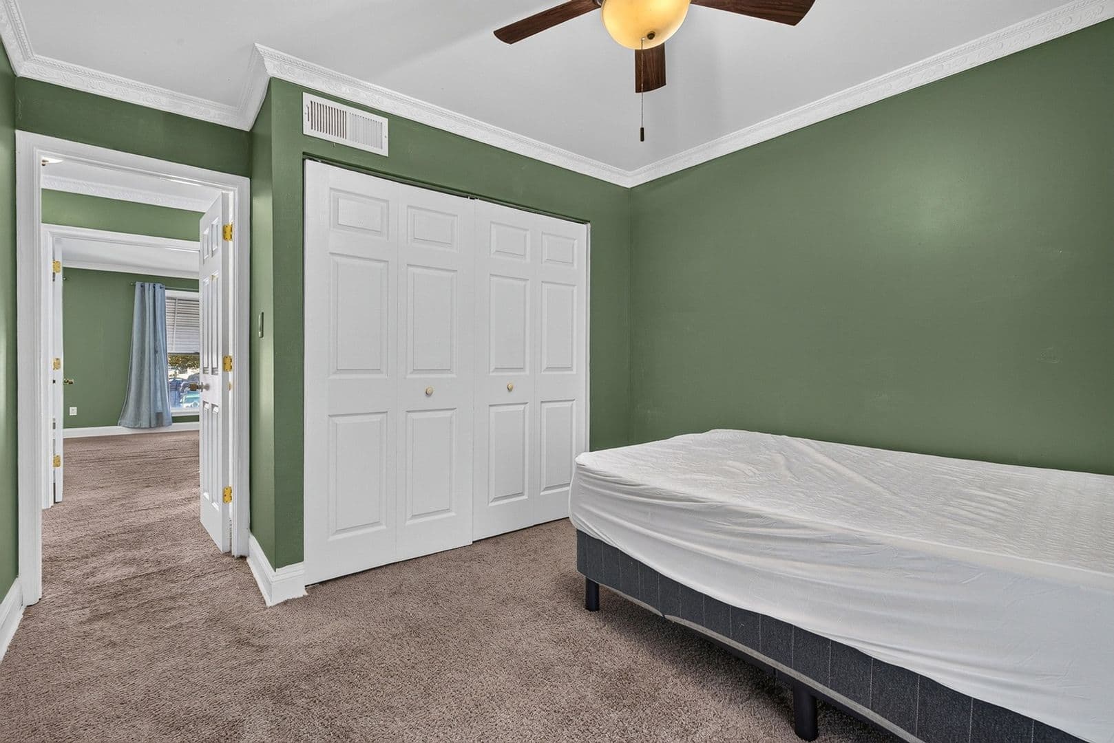 Baltimore Townhome: 805 Arnold Ct