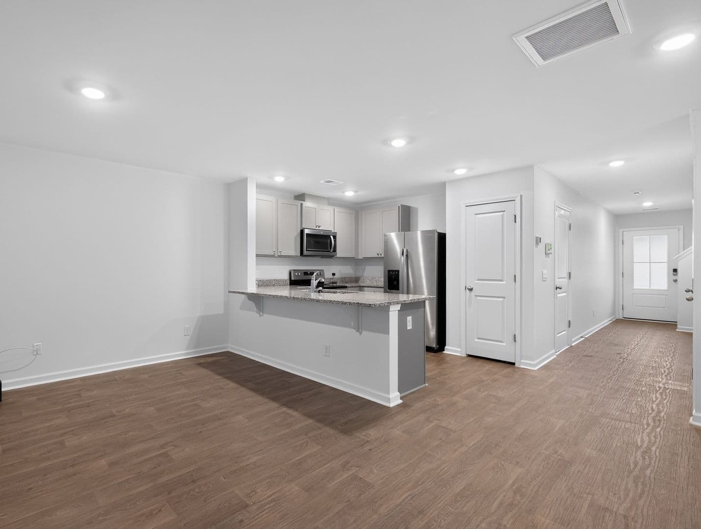 Bloomingdale House: 183 Coneflower Rd