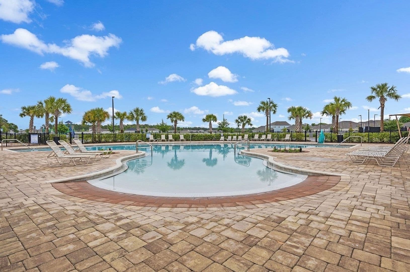 Jacksonville House: 3512 Guppy Ct