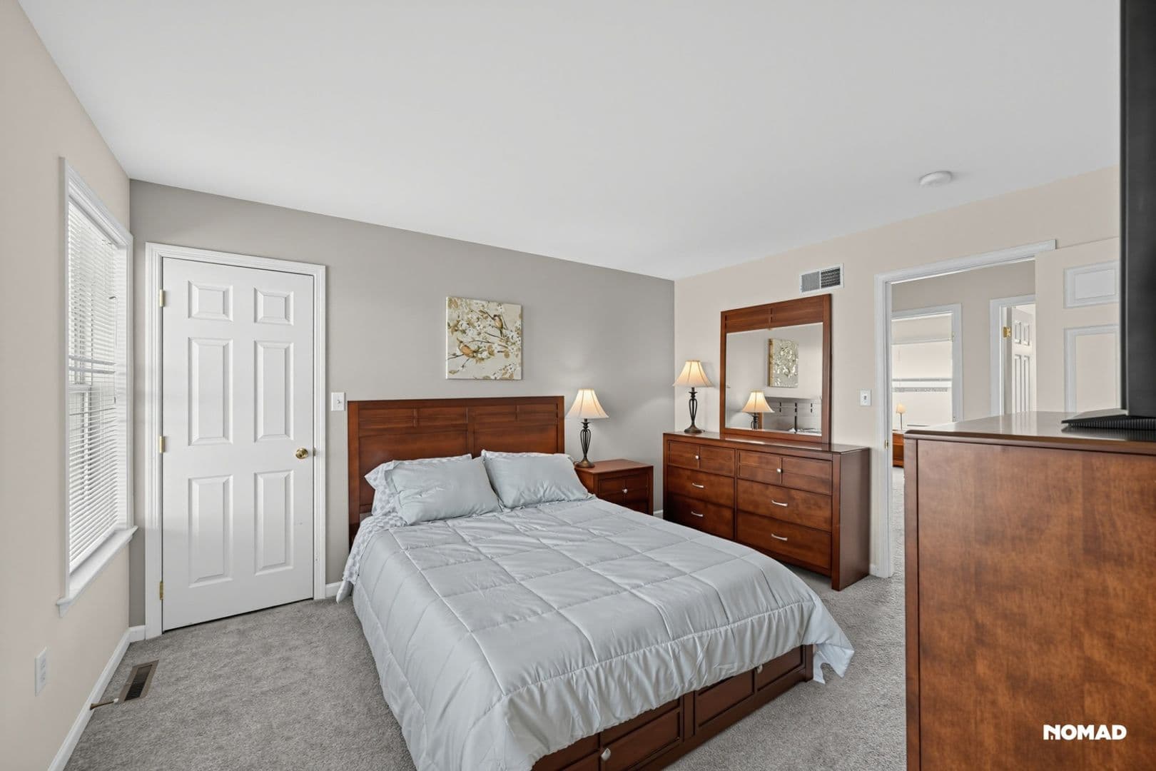 Carlisle Townhome: 318 Sherman Ave