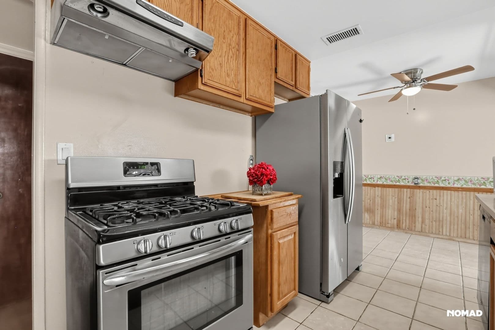 Palmdale House: 38926 Sage Tree St