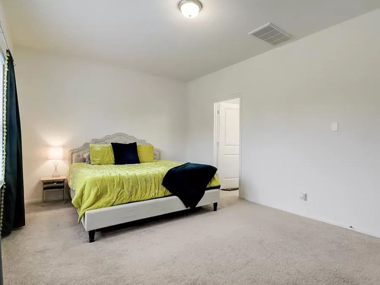 Richmond House: 3426 Water Lilly Way