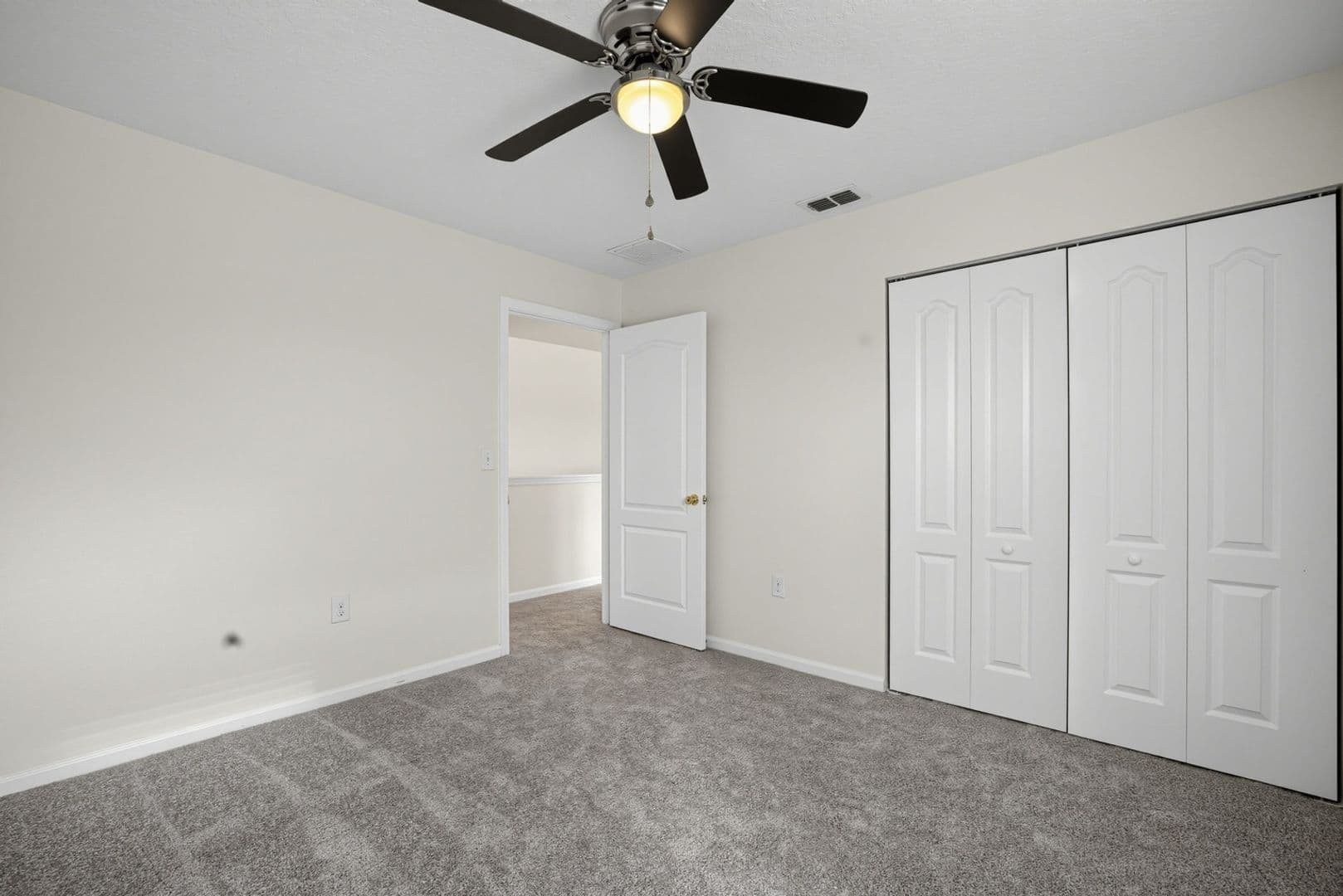 Jacksonville House: 3512 Guppy Ct