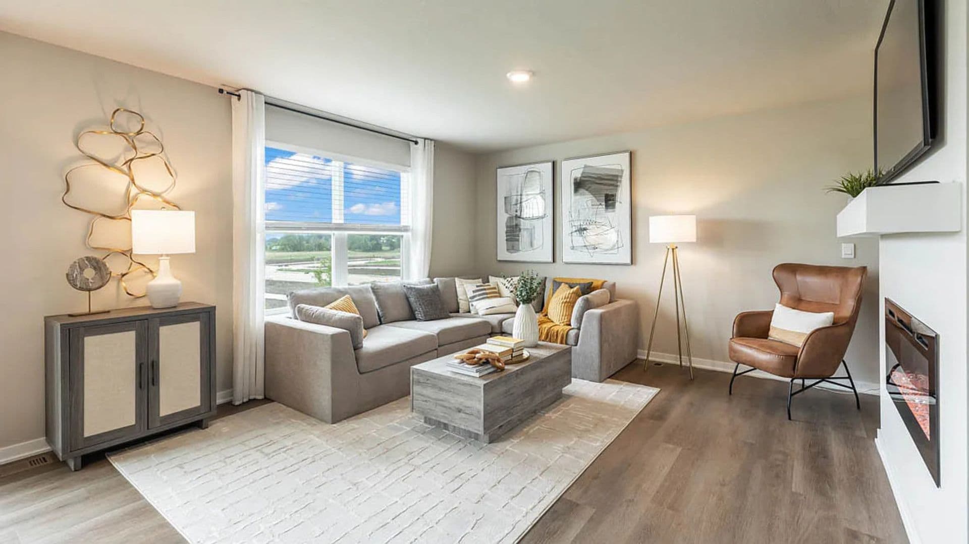 Grimes House: 5624 153rd St