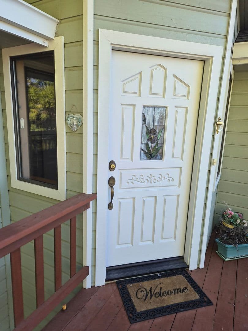 Murphys House: 281 Forest Meadows Dr
