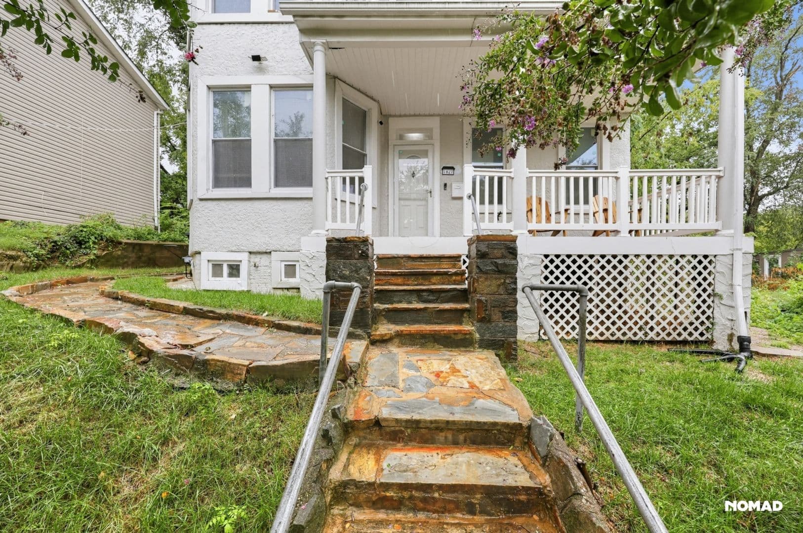 Washington House: 1627 W St SE