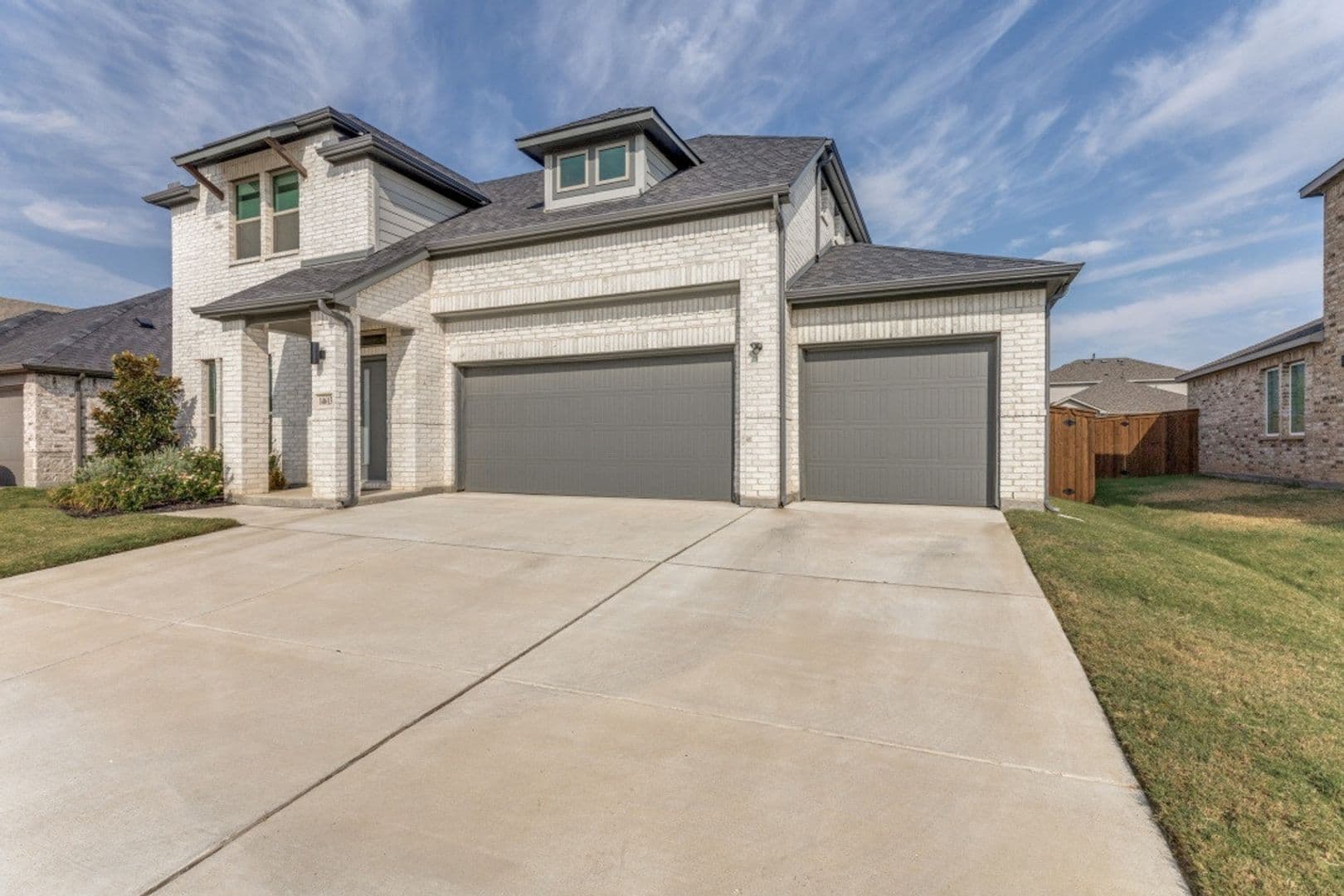 Haslet House: 14613 Wagon Train Trl