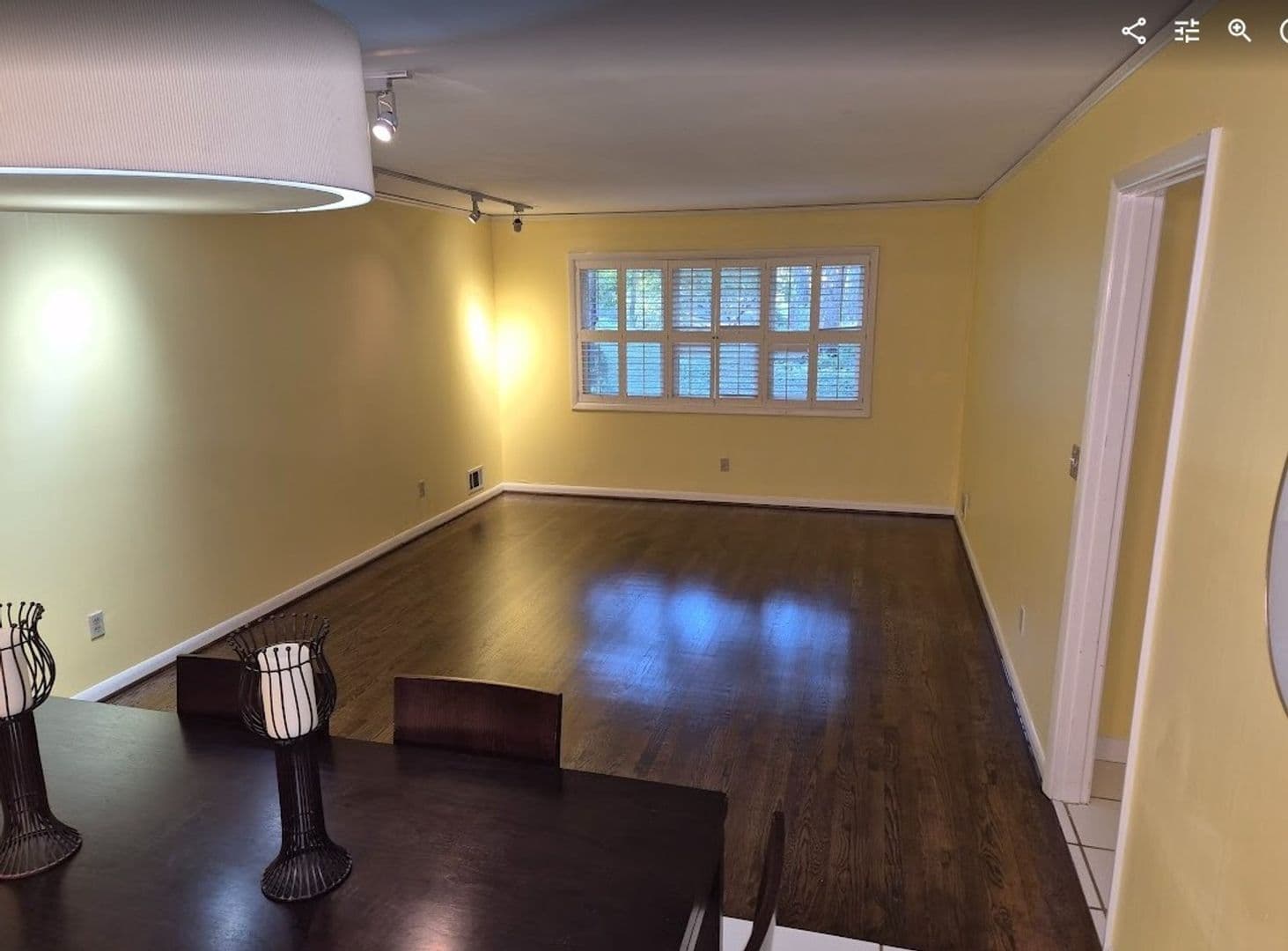 Atlanta House: 3262 Alton Rd
