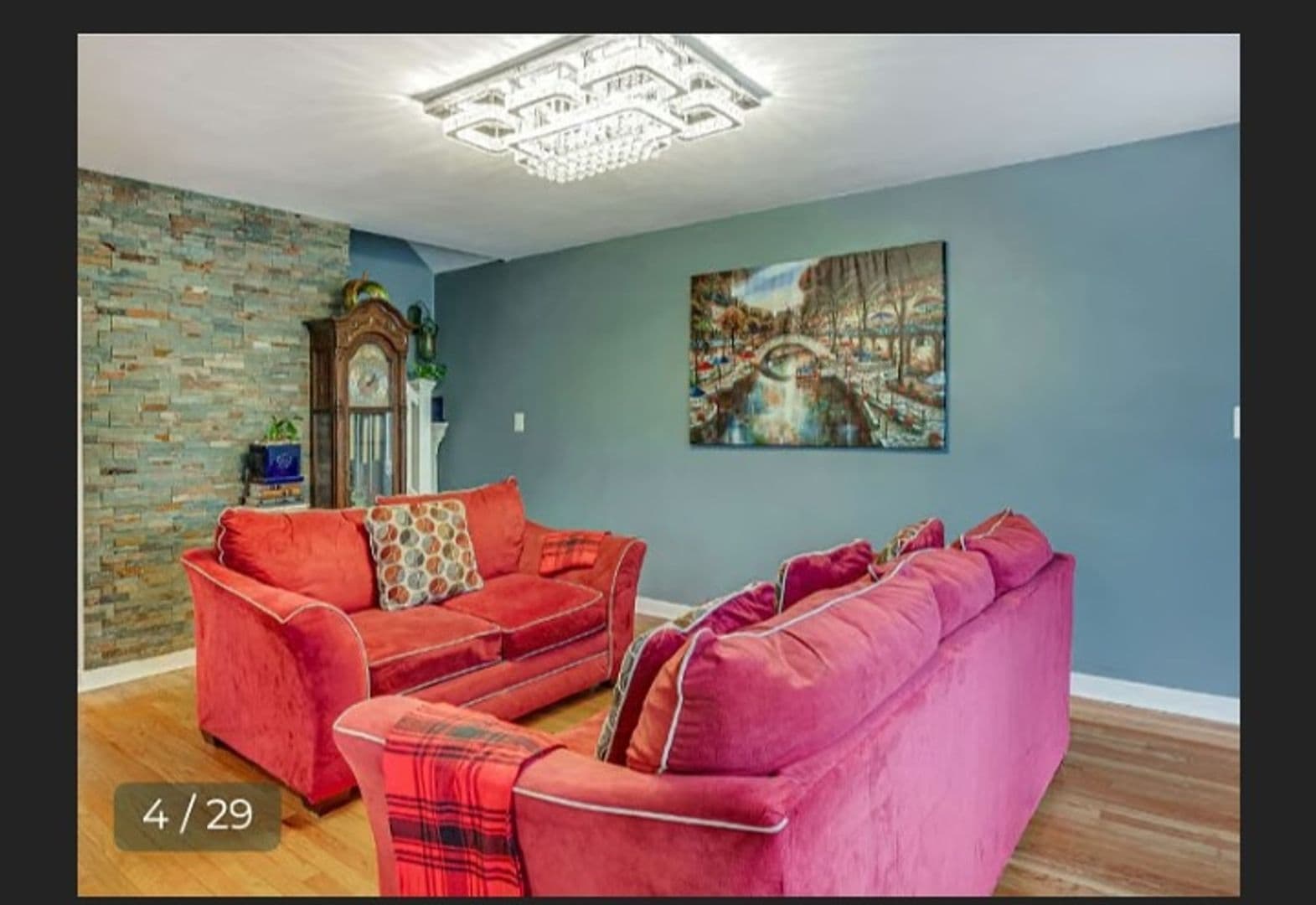 Bergenfield House: 55 Stillman Ave