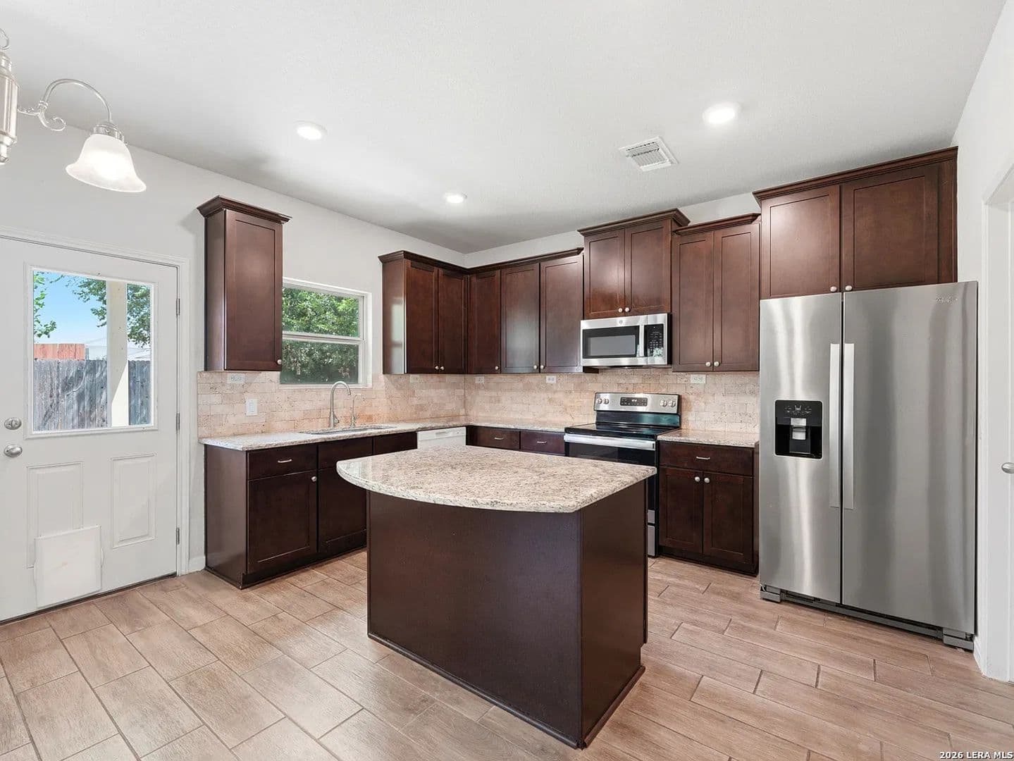 San Antonio House: 7823 Sunrise Cay