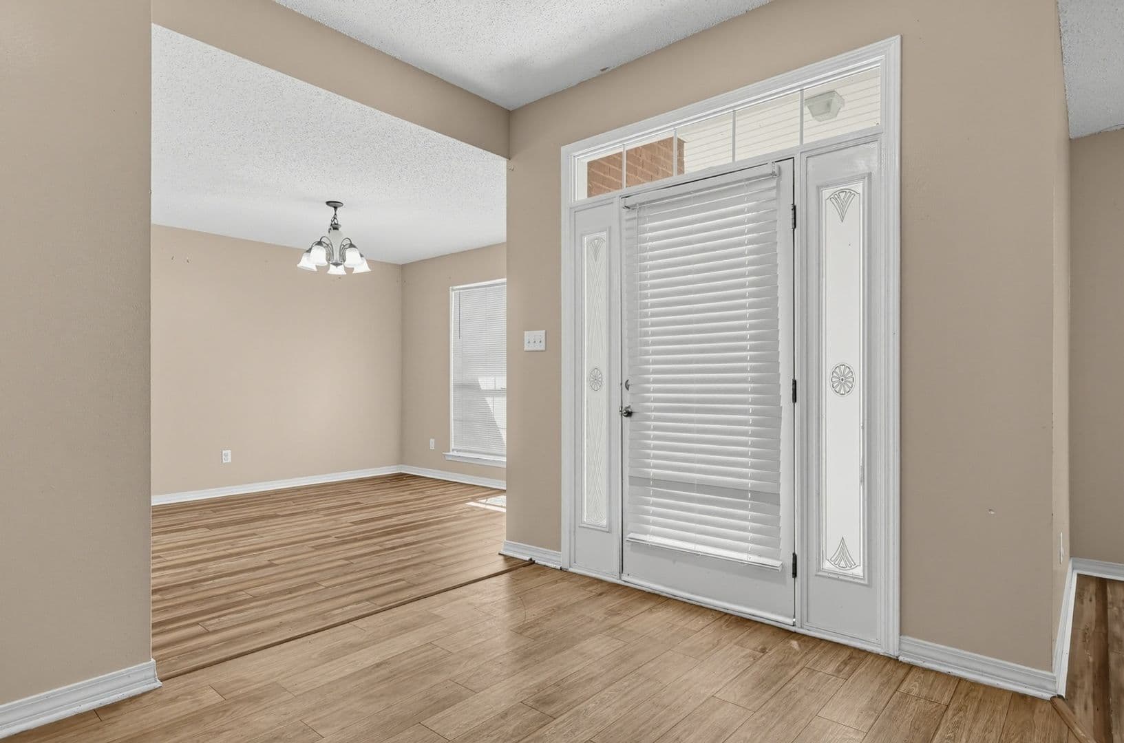 Mobile House: 1387 Hunters Ridge Dr W