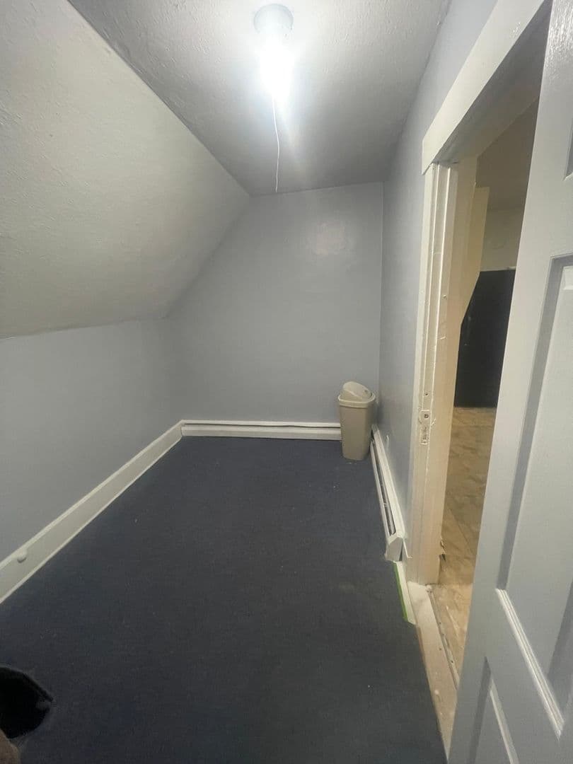 Hartford Townhome: 2 Rodney St