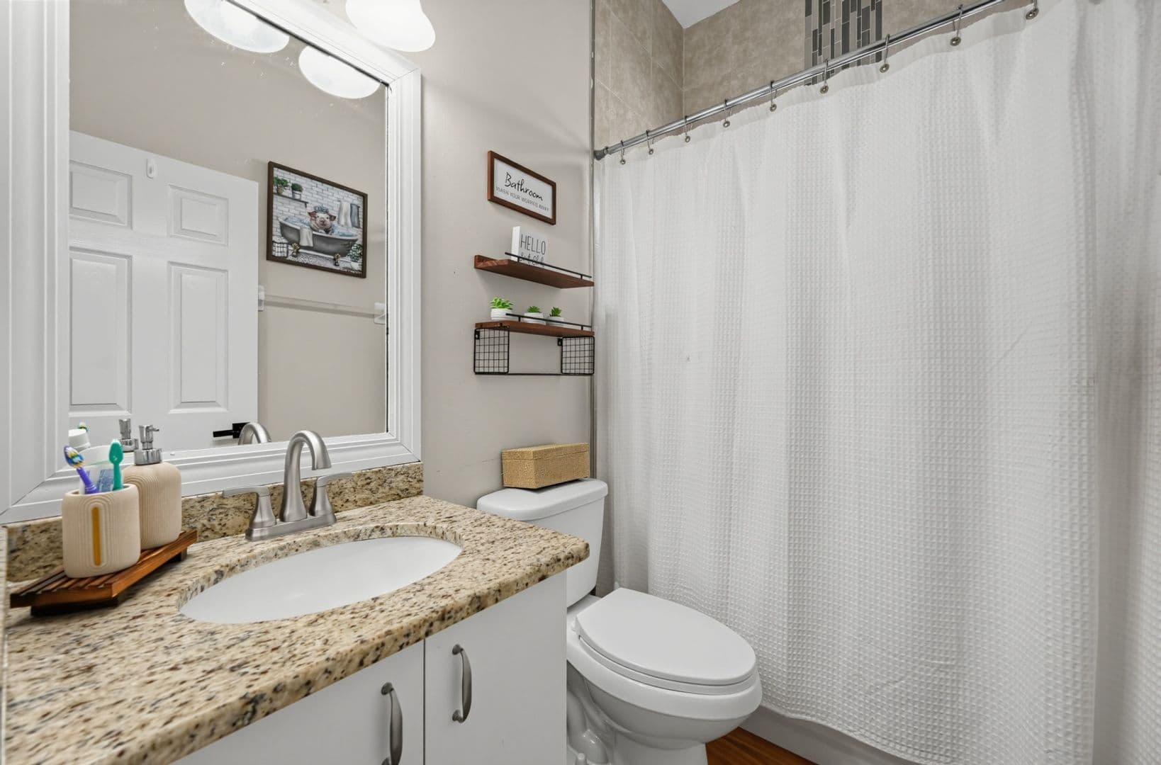 Naples House: 2926 Inlet Cv Ln E