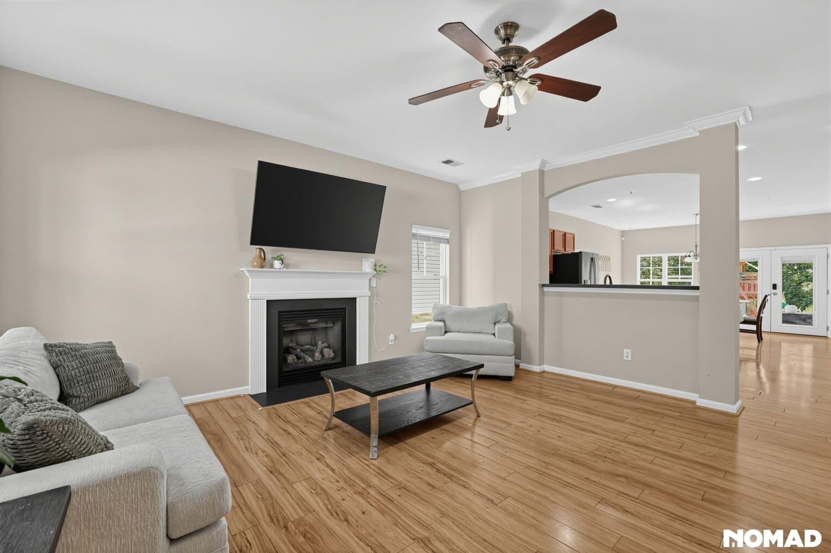 Simpsonville House: 302 Barrett Chase Dr