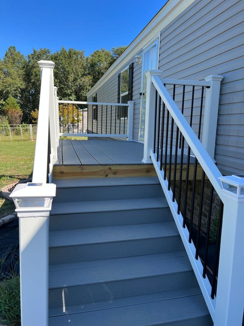 Waynesboro House: 292 N Plantation Rd