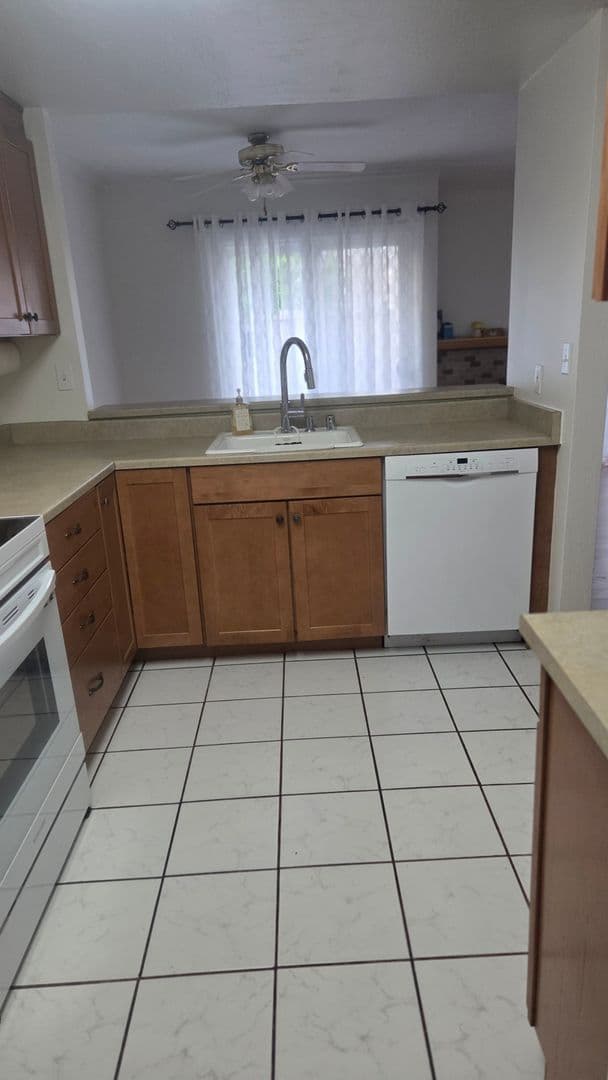 Concord Condo: 1220 Pine Creek Way