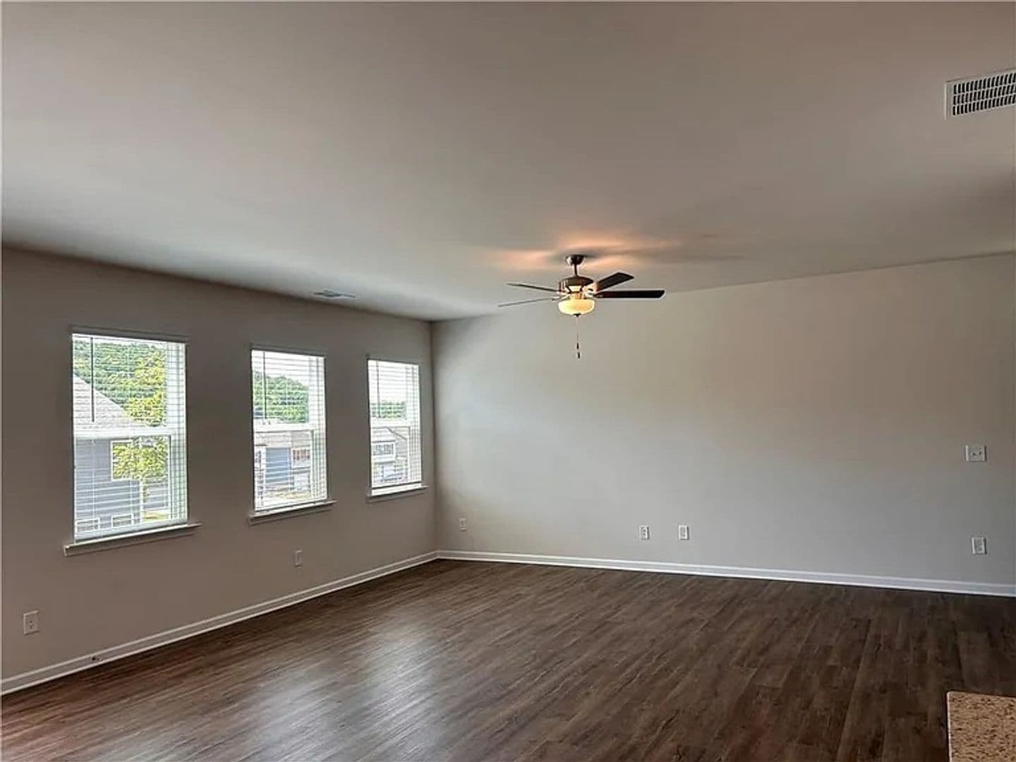 Dawsonville House: 38 Windover Way