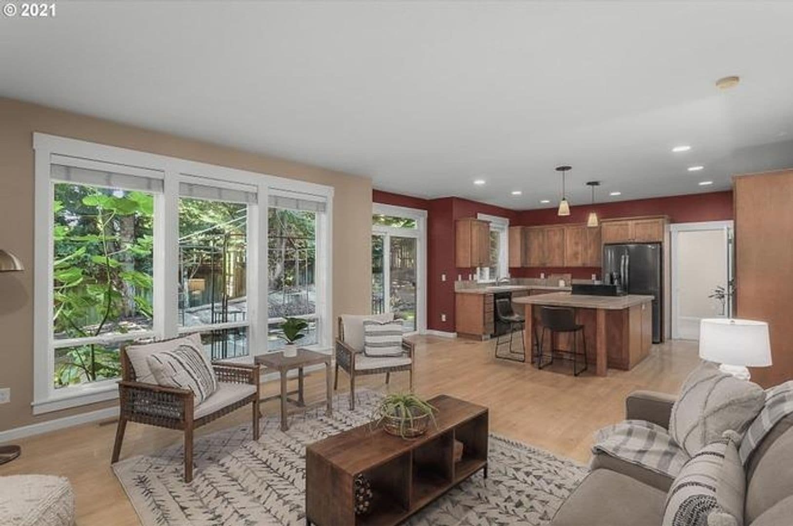 Portland House: 11422 SW Laurel Glen Ct