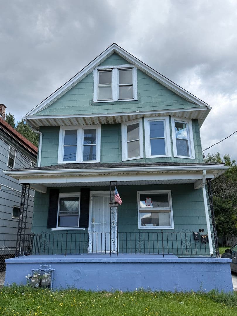 Buffalo Townhome: 123 Greene St