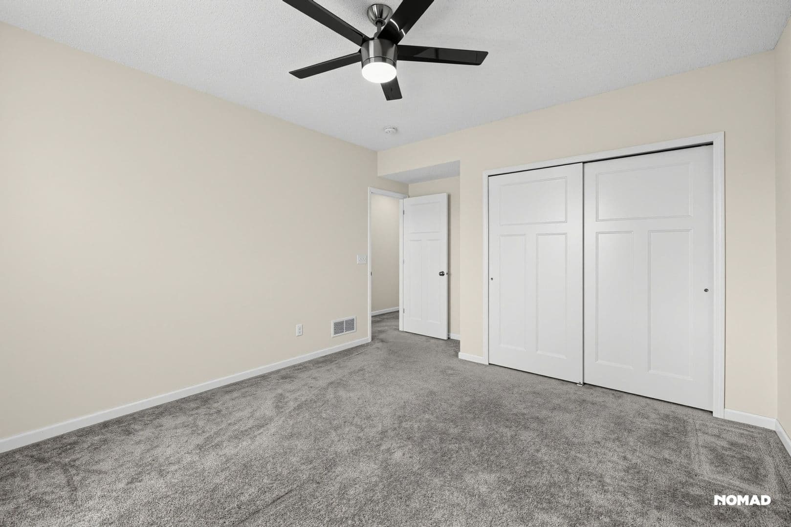 Plymouth House: 18805 46th Ave N