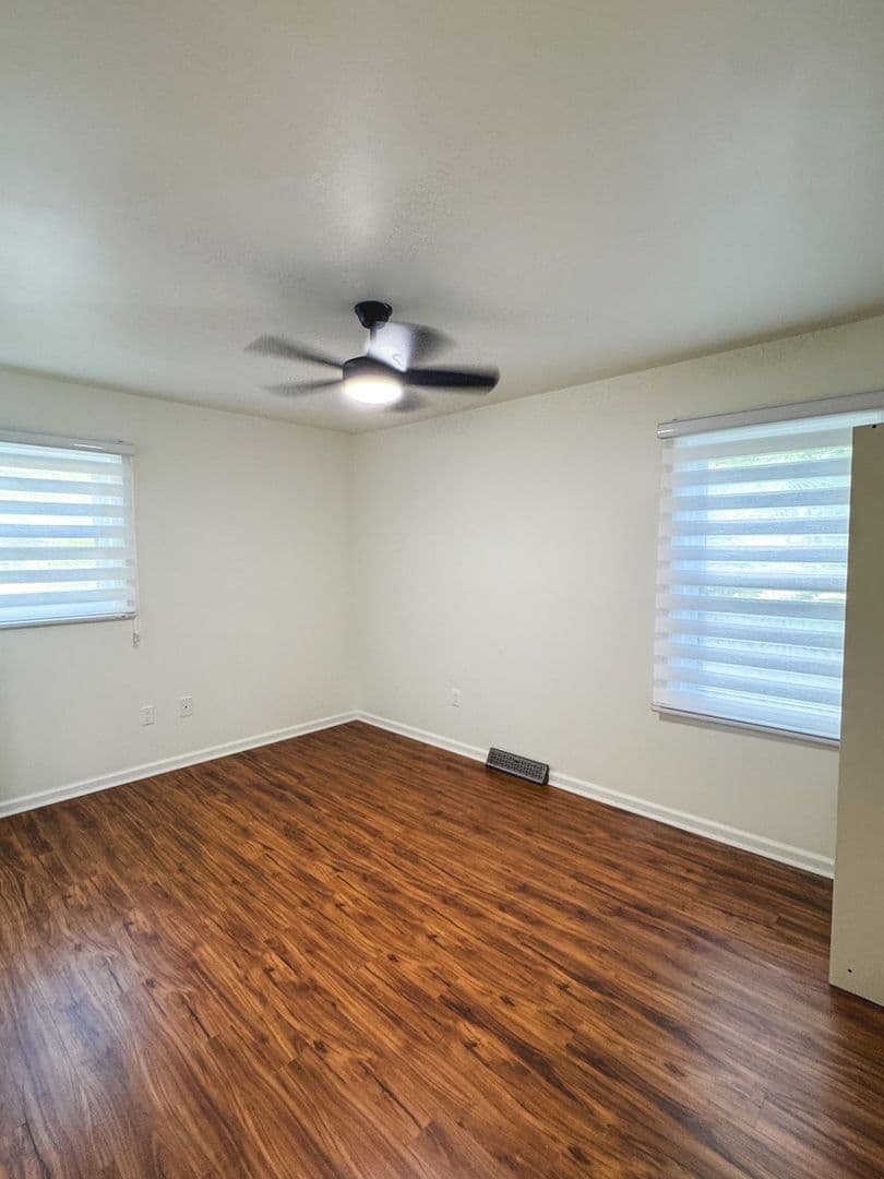 Charlotte House: 2801 Wedgefield Dr