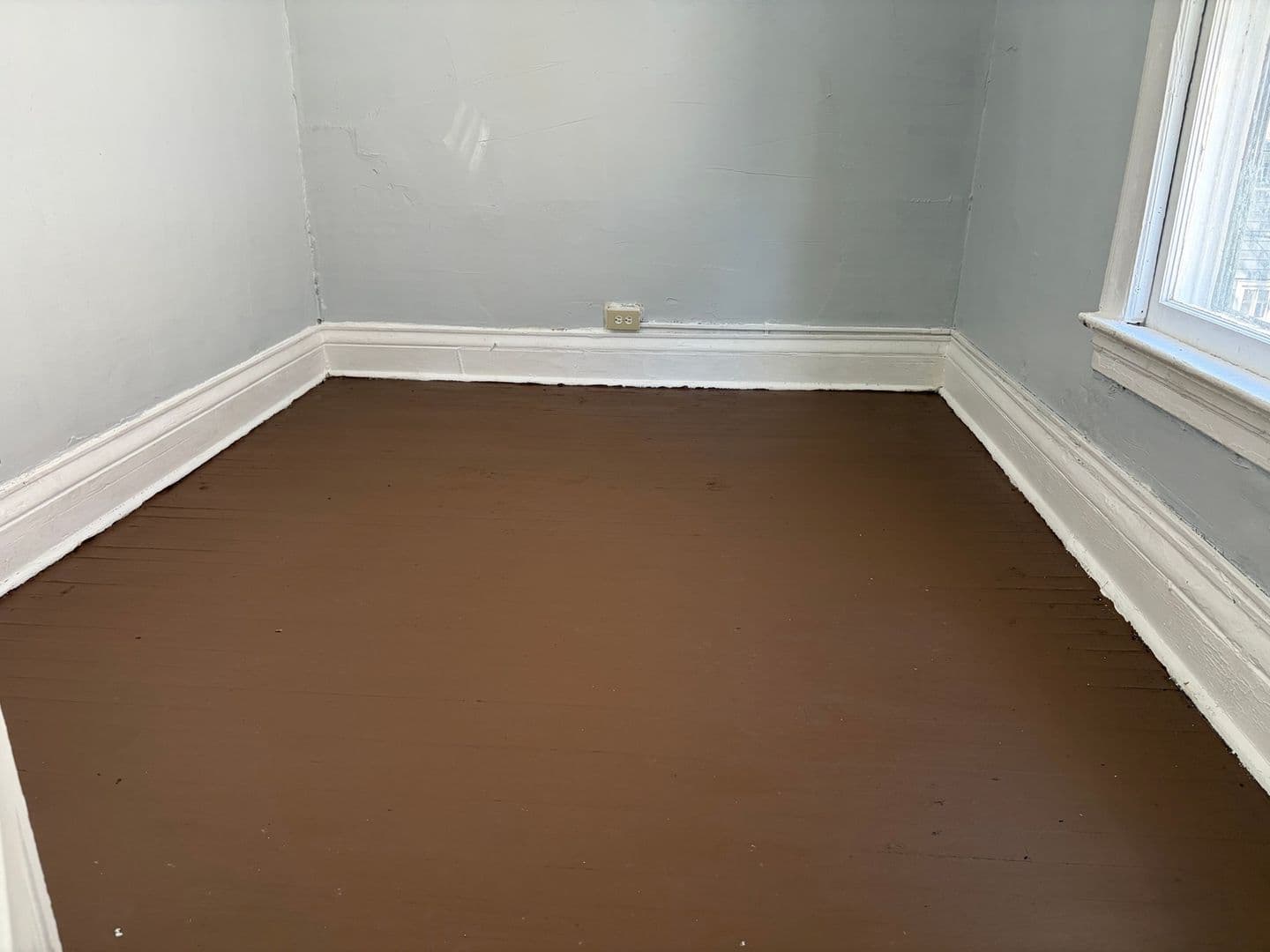 Rochester Townhome: 90 Fairbanks St