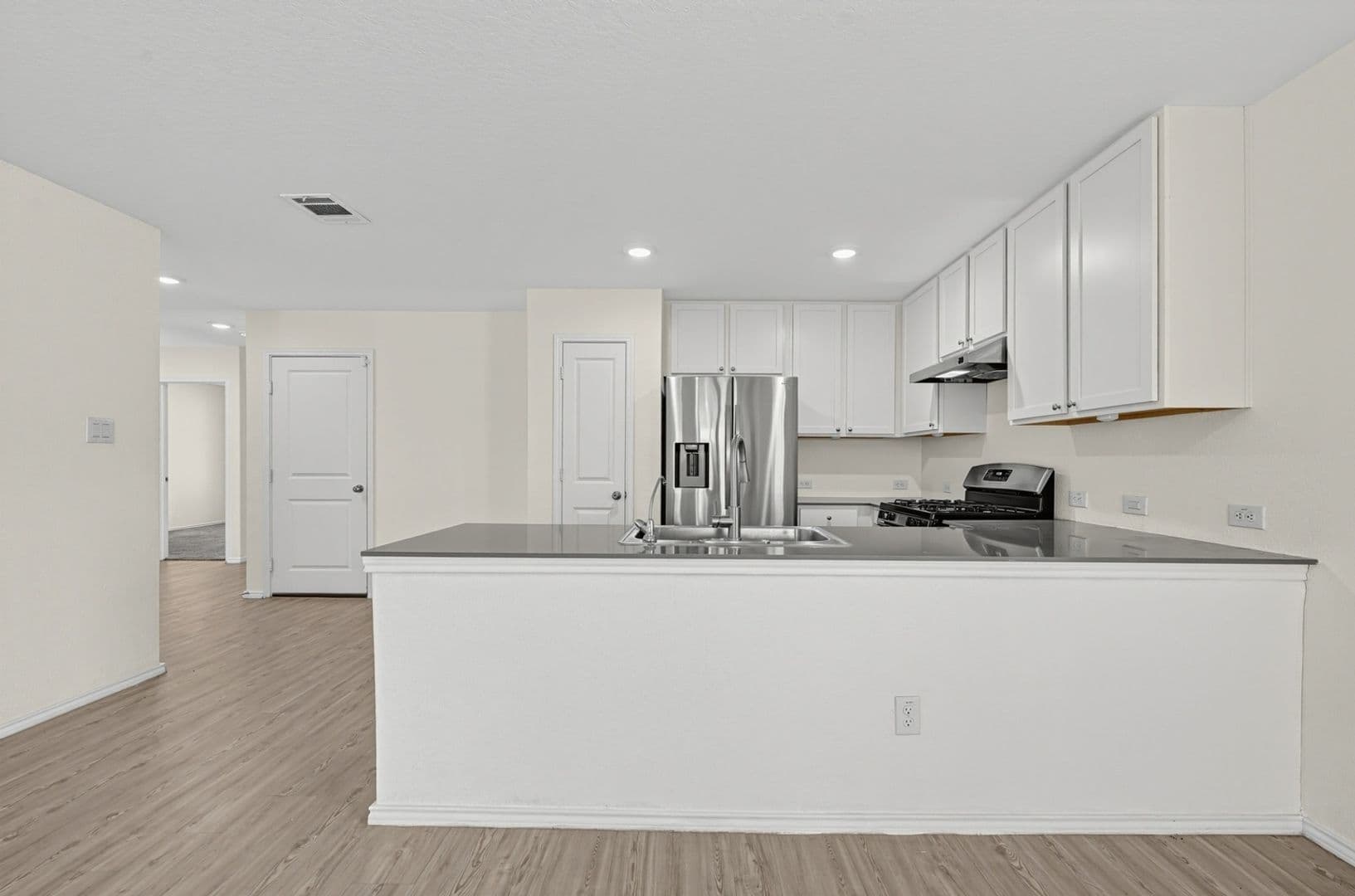 San Antonio House: 4527 Azure Pl