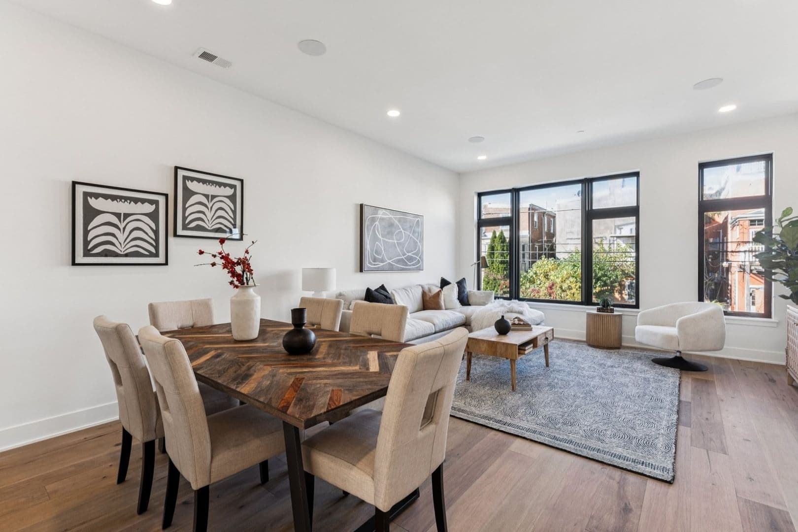 Philadelphia House: 739 N Capitol St