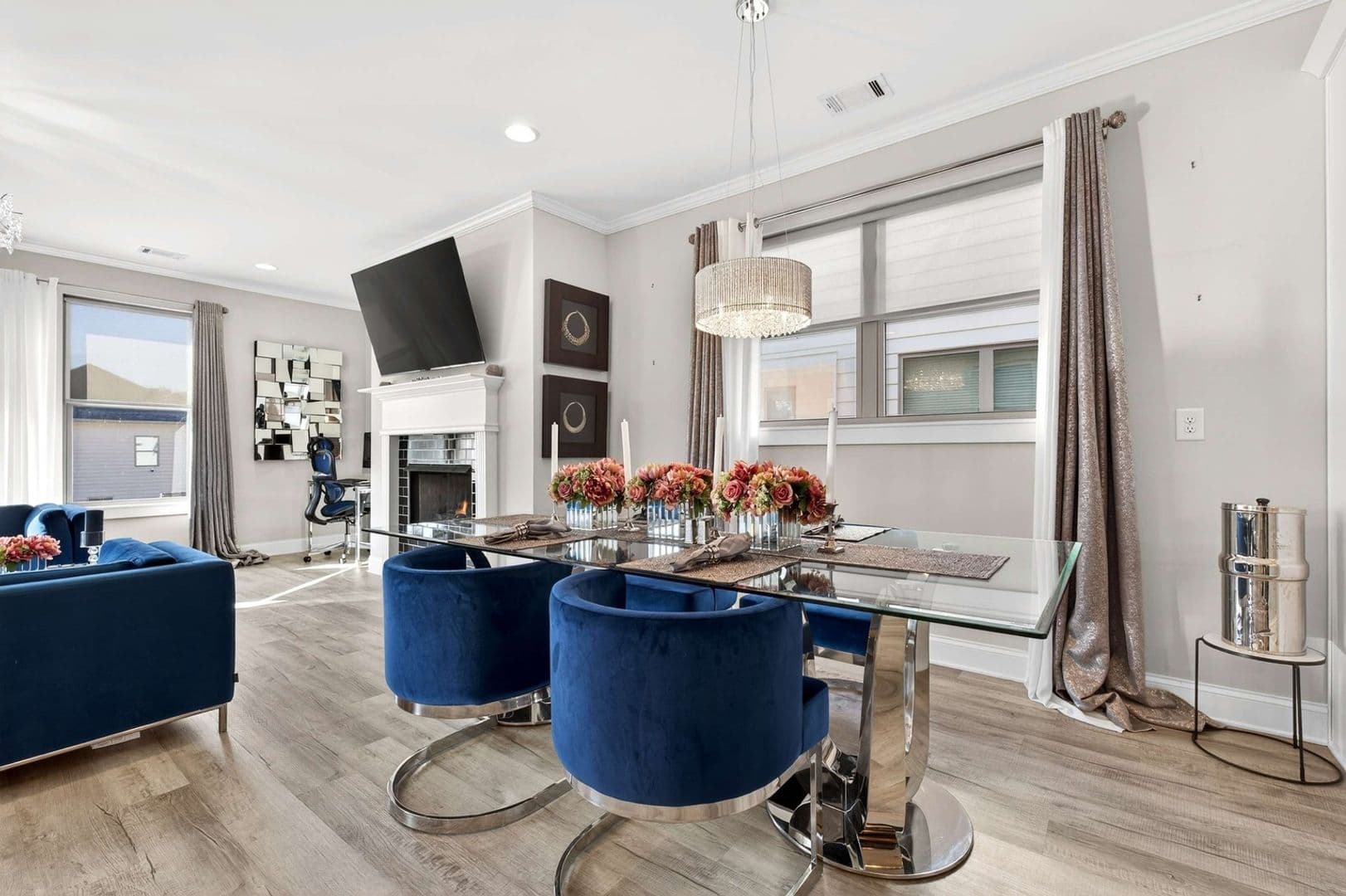 Stone Mountain House: 5259 Cloud St