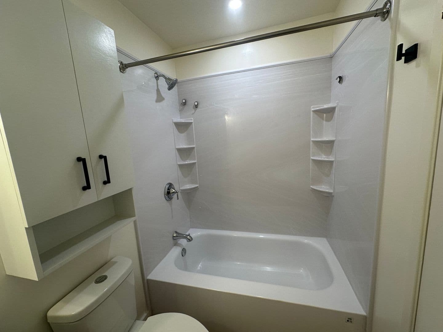 Auburn Condo: 3673 Park Dr