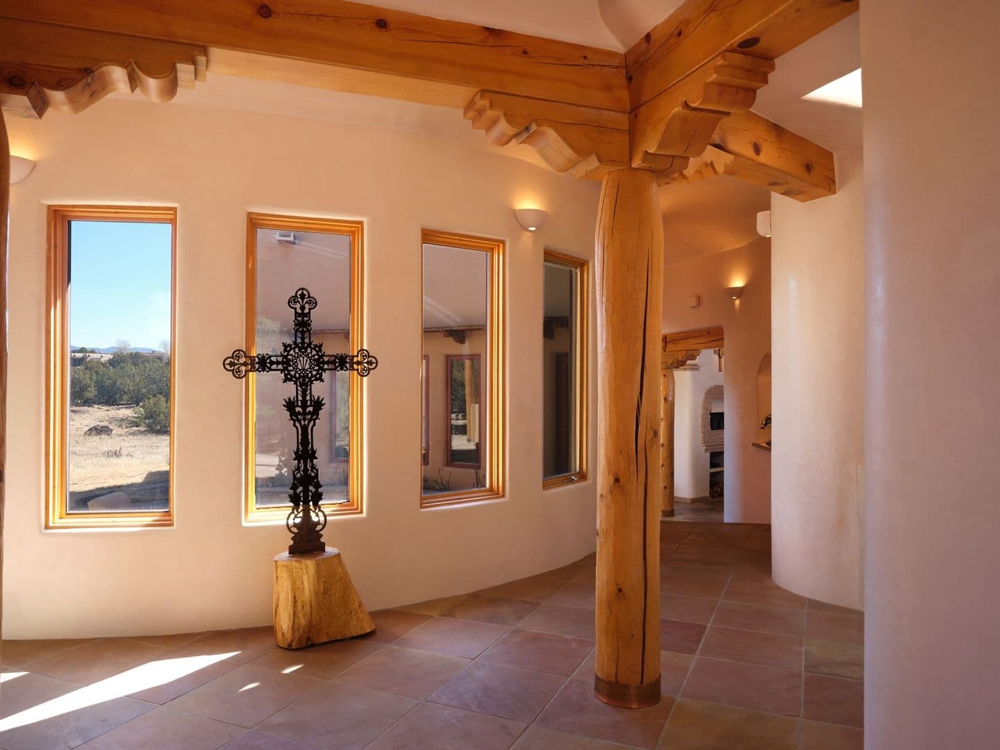Santa Fe House: 4 Bishops Dome Rd