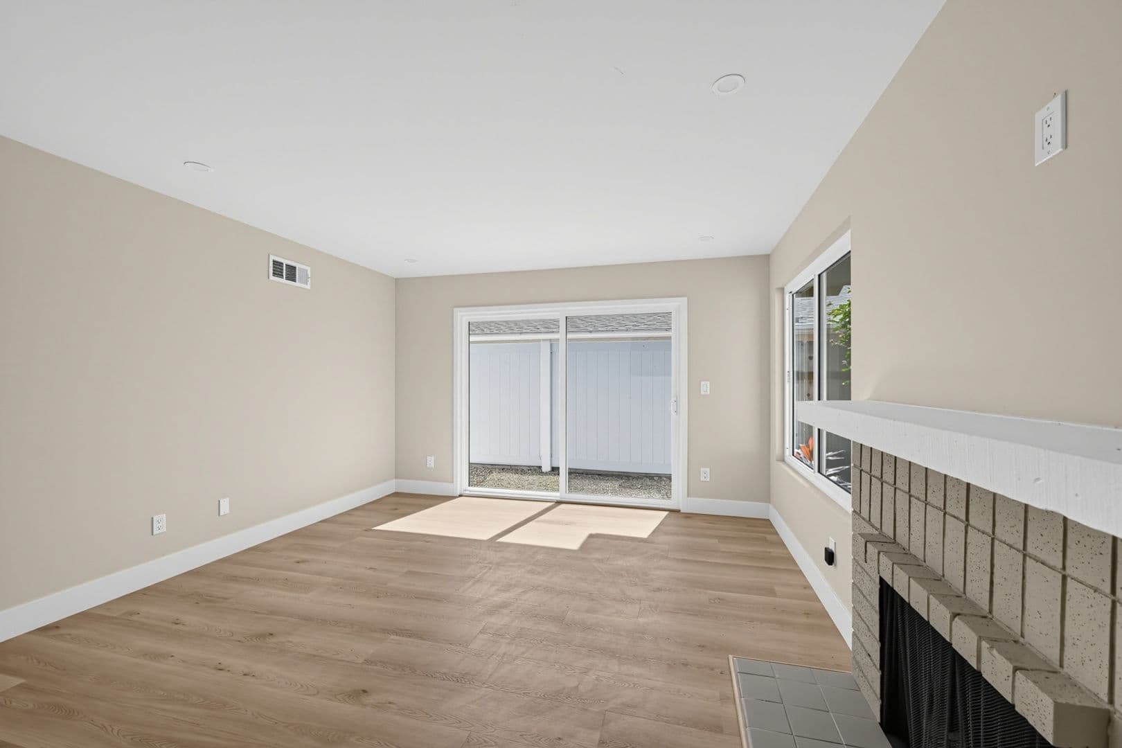 San Diego House: 10945 Janice Ct