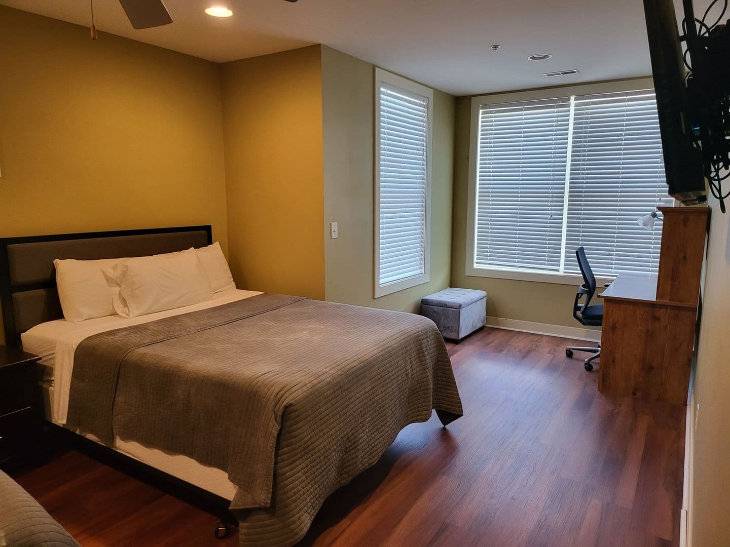 Saint Joseph Condo: 1221 Broad St
