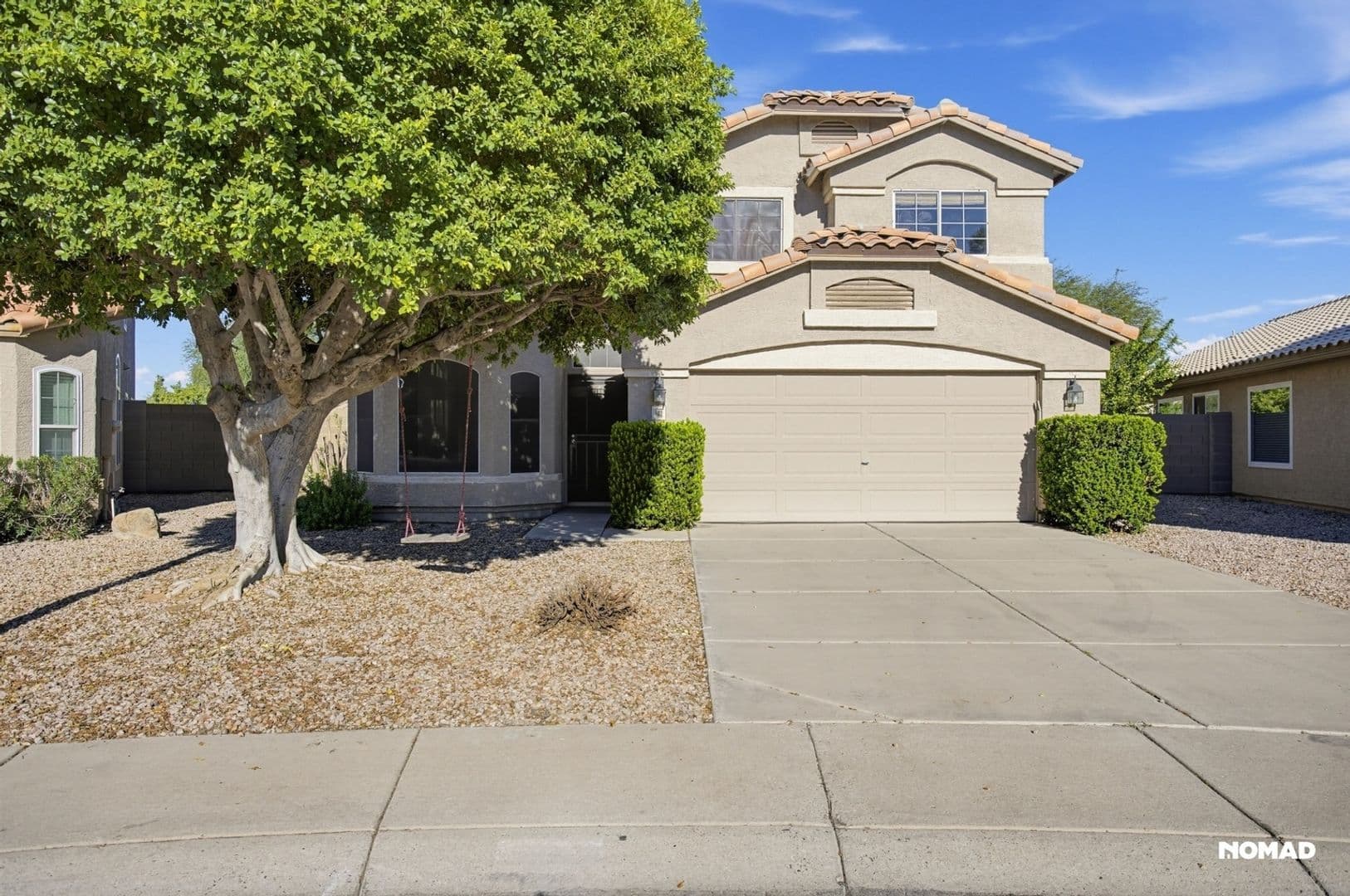 Gilbert House: 141 S Quartz St