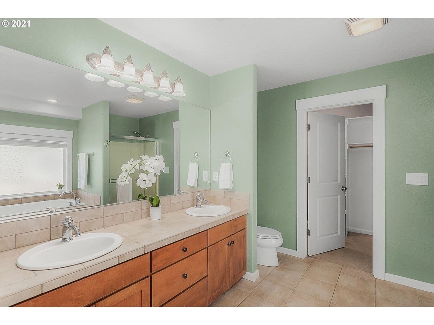 Portland House: 11422 SW Laurel Glen Ct