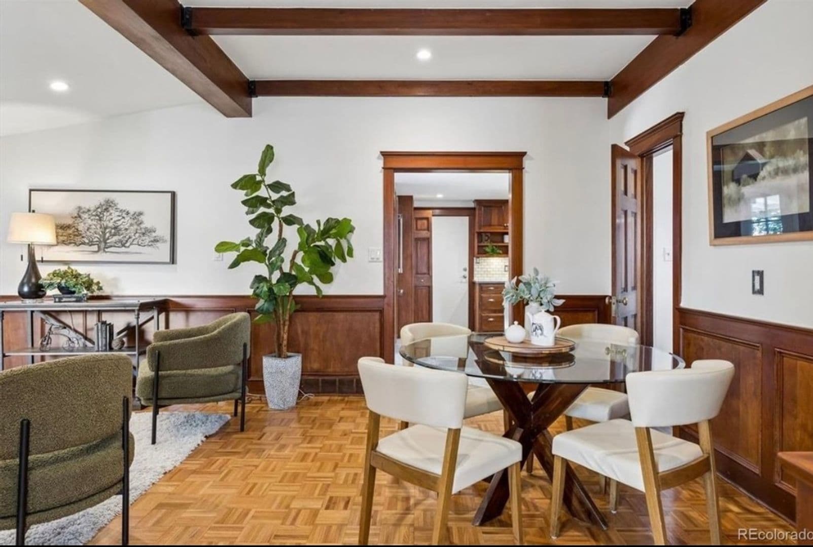Englewood House: 4009 S Logan St