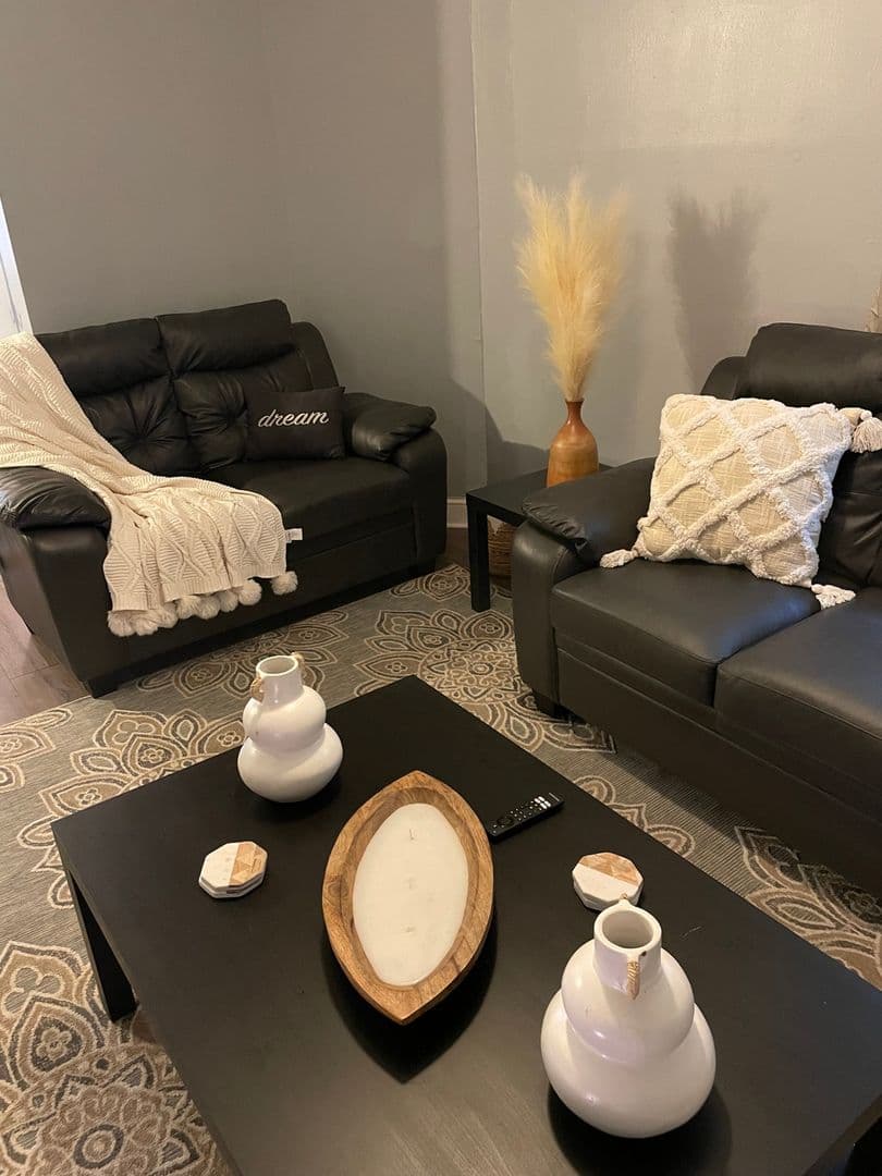 Wilmington Townhome: 1103 W 7th St