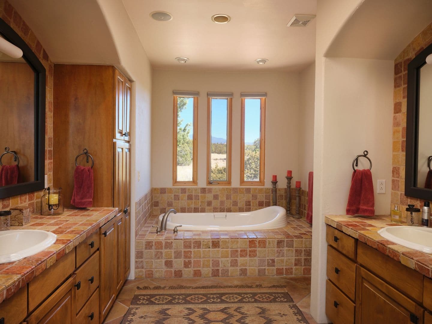 Santa Fe House: 4 Bishops Dome Rd