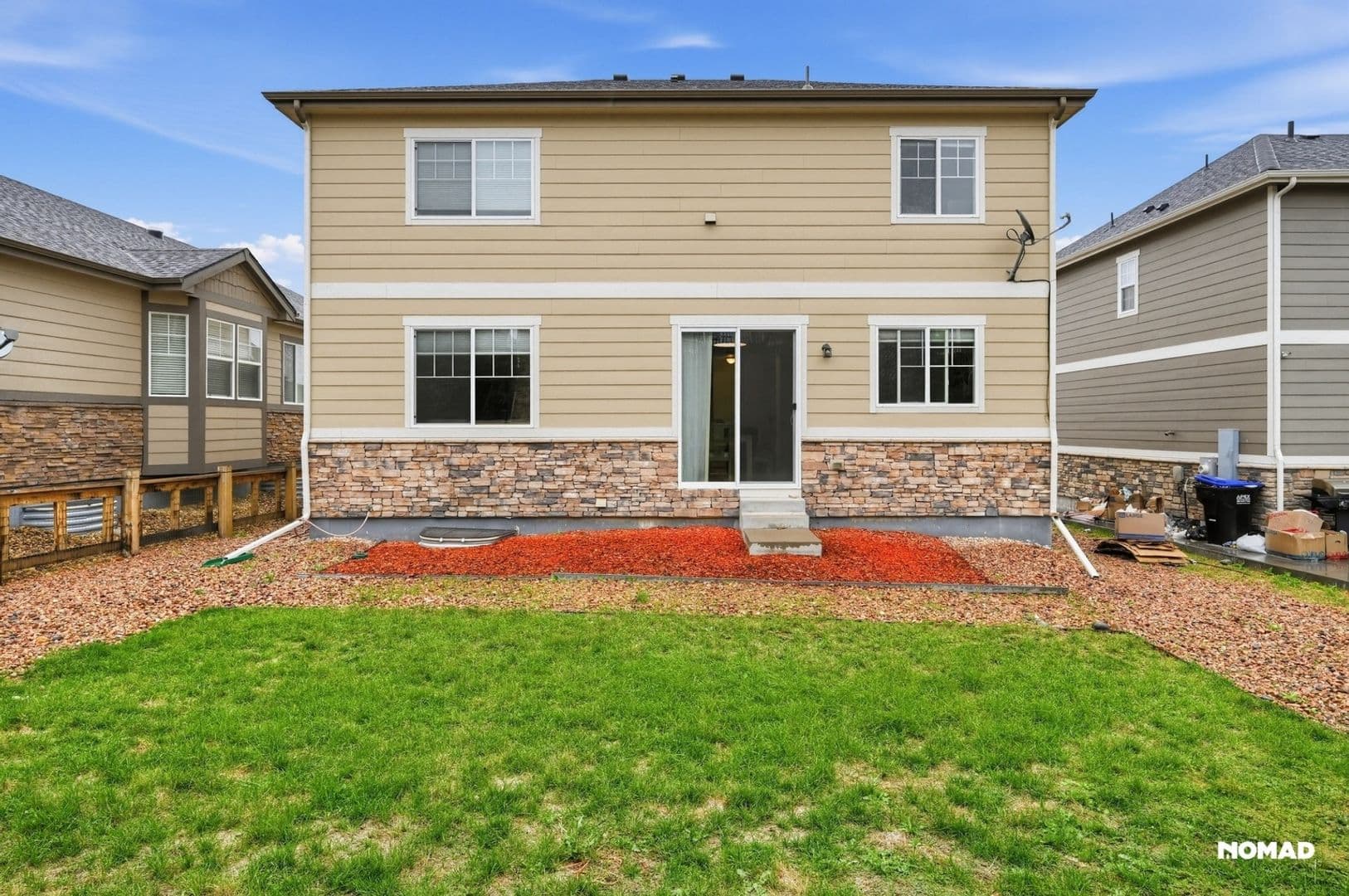 Aurora House: 7281 S Old Hammer Way