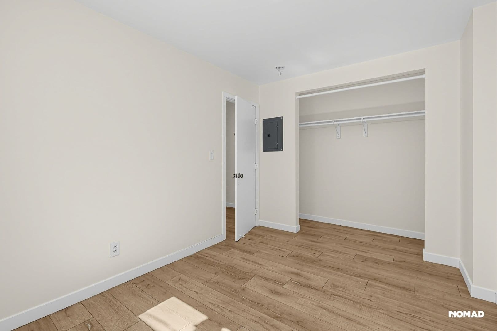 Long Beach Townhome: 2326 Locust Ave