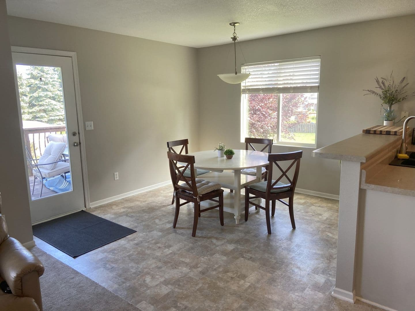 Ankeny House: 5113 Ne Ledgestone Ct