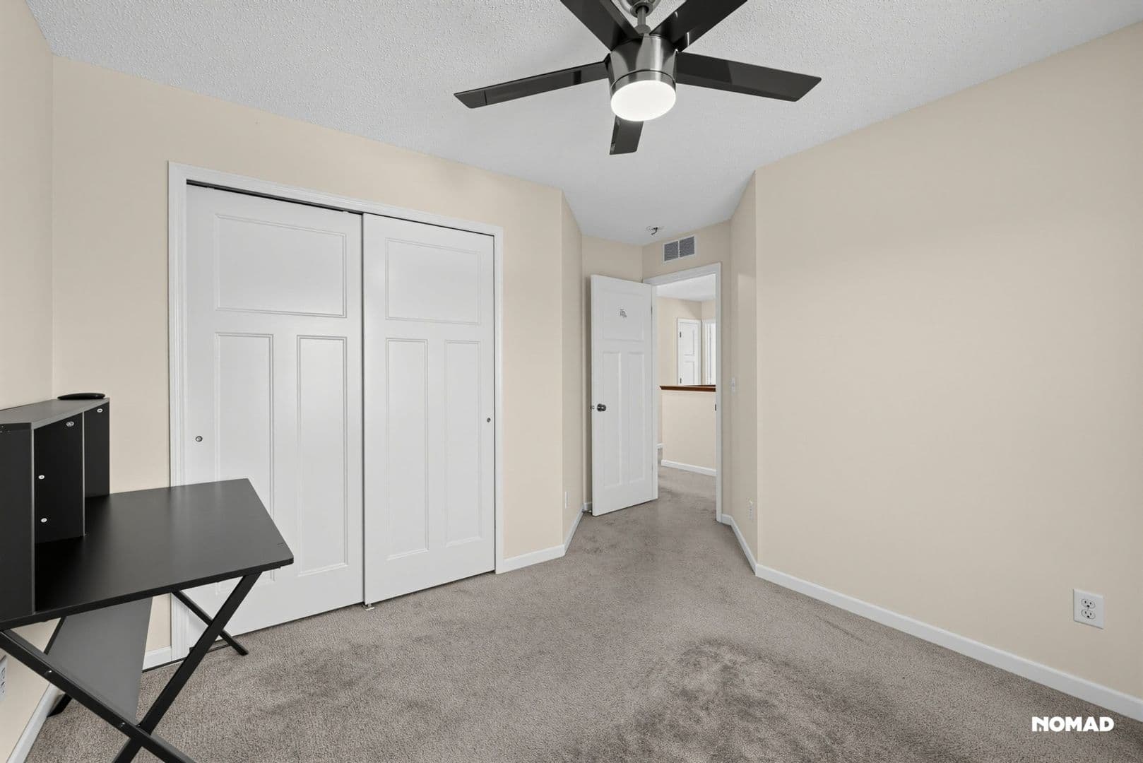 Plymouth House: 18805 46th Ave N
