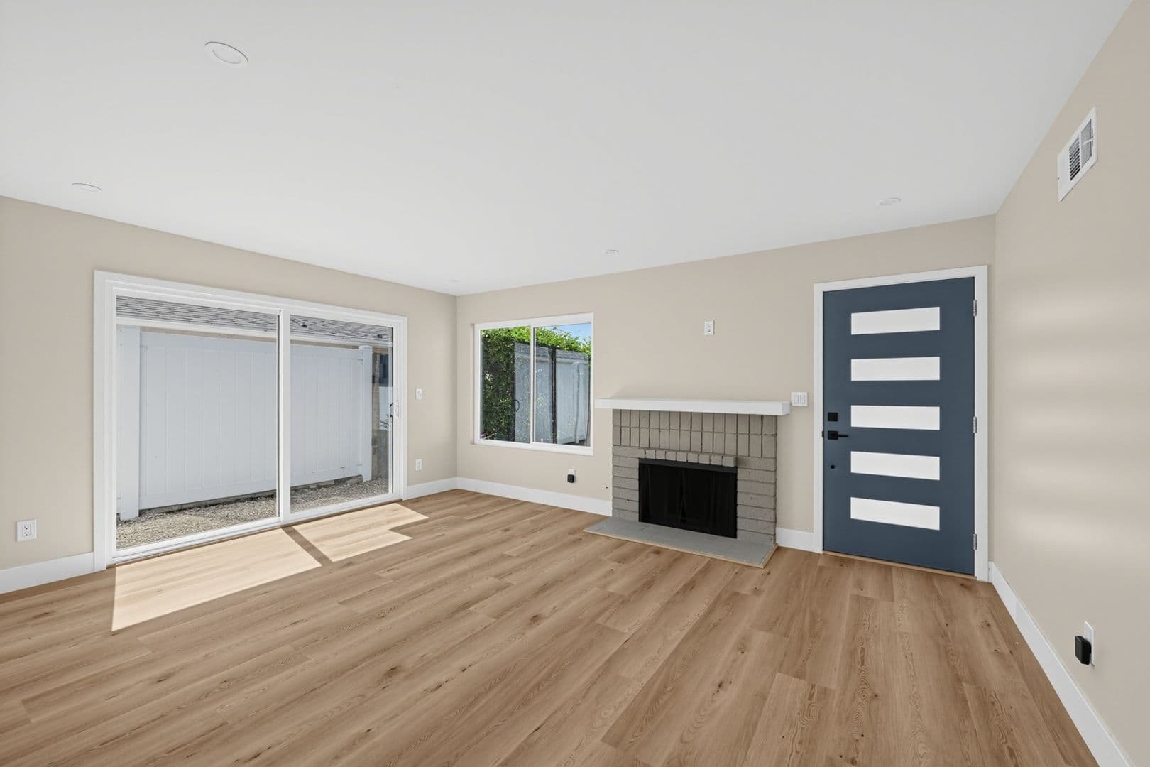 San Diego House: 10945 Janice Ct