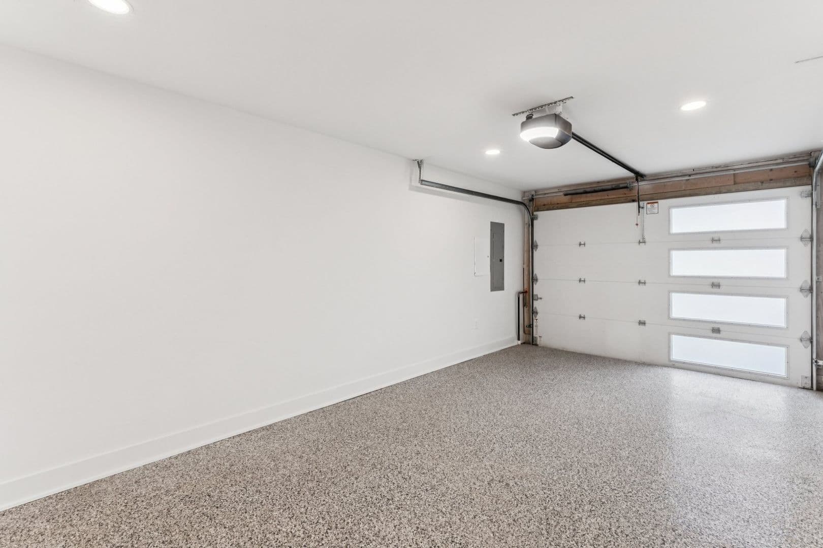 Philadelphia House: 739 N Capitol St
