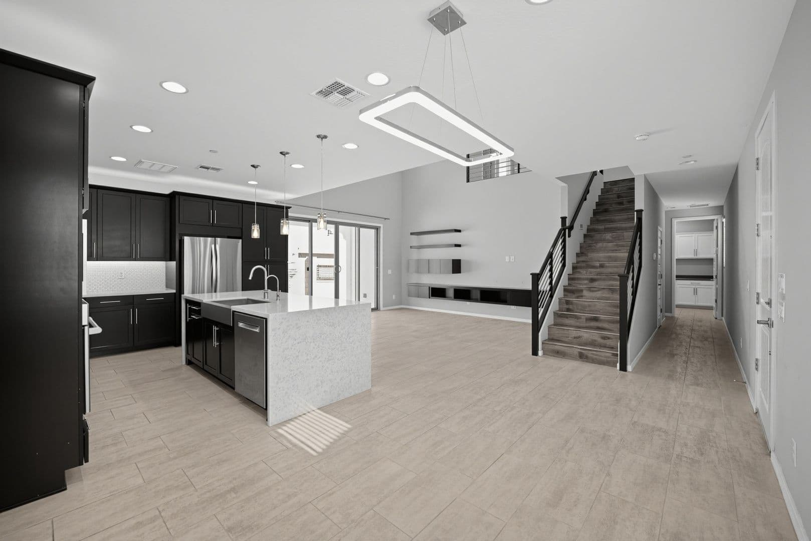 Gilbert House: 1957 S Follett Way