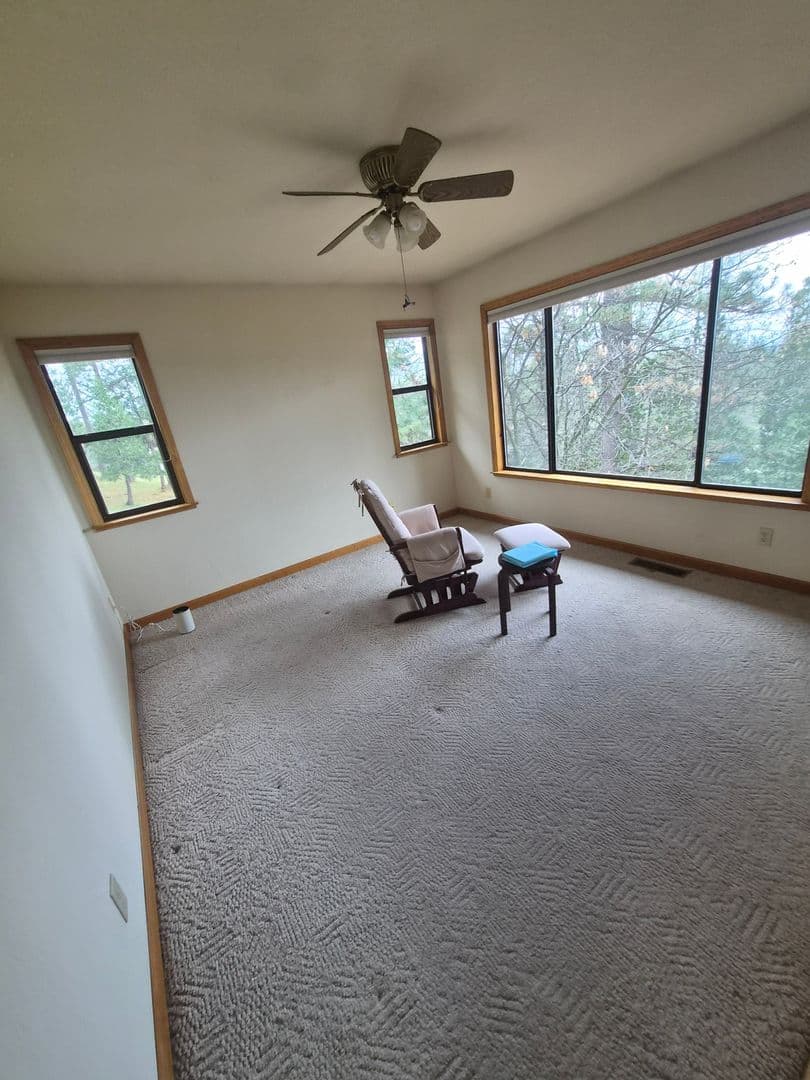 Murphys House: 281 Forest Meadows Dr