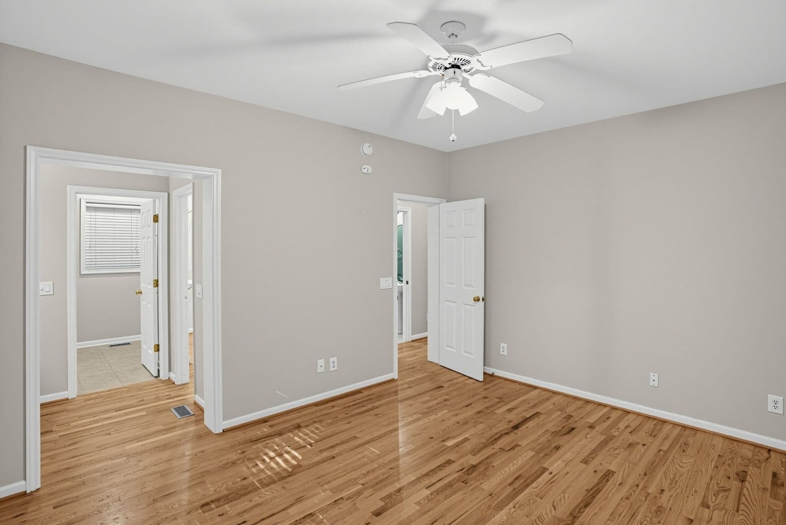 Fleetwood House: 110 Birch Leaf Ln