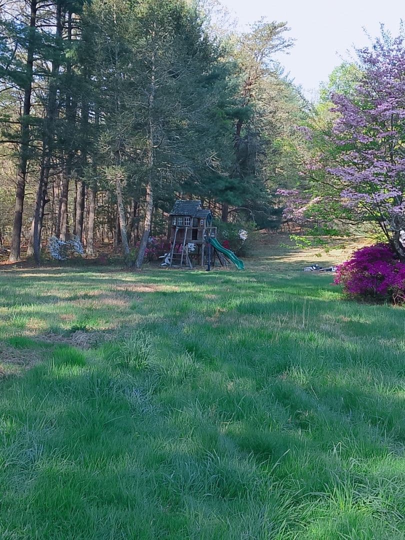 Manassas House: 14414 Bristow Rd
