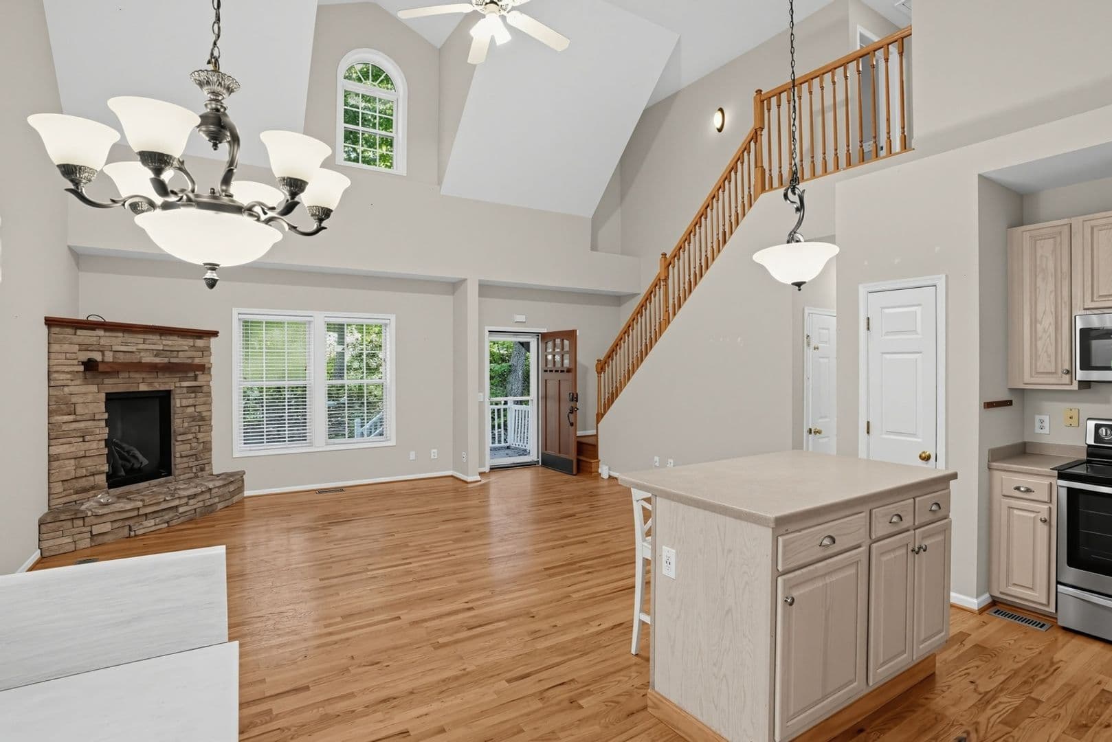 Fleetwood House: 110 Birch Leaf Ln